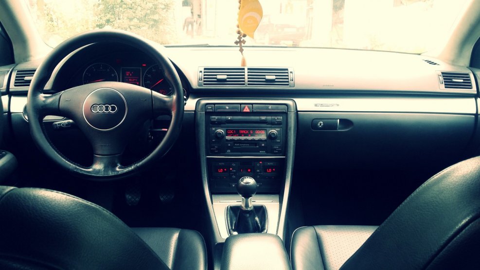 Audi a4 2002 салон