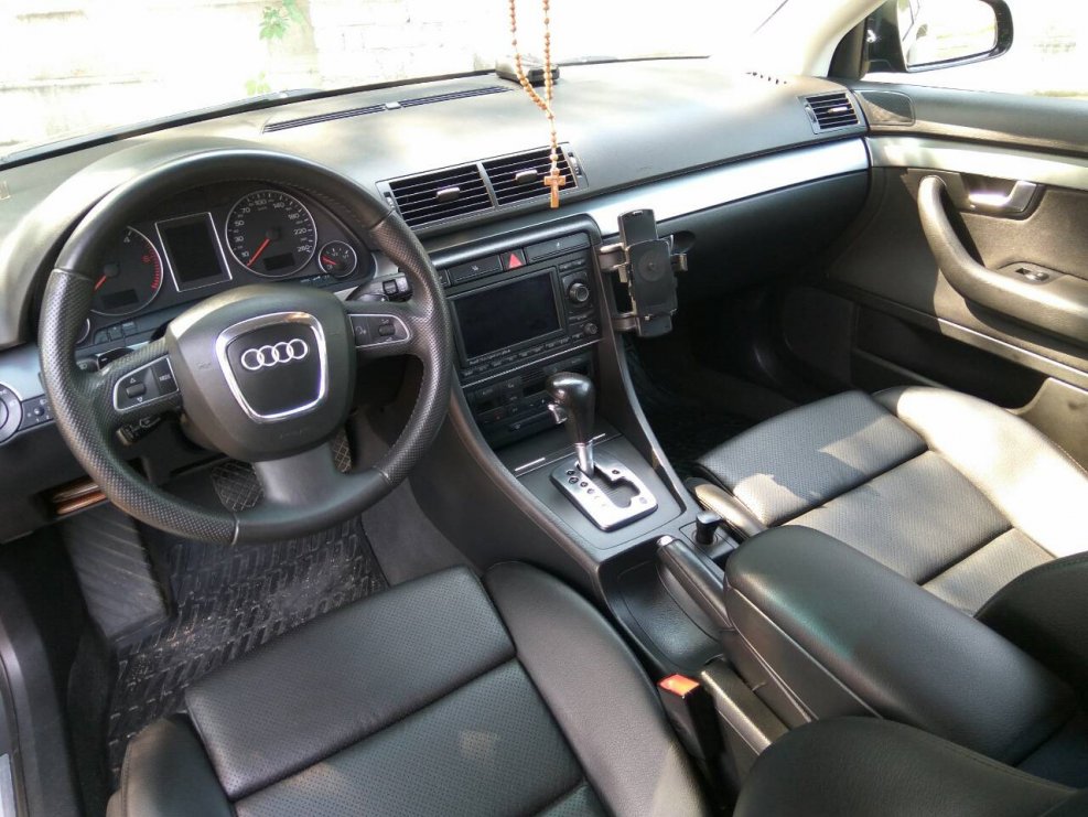Audi a4 b7 салон