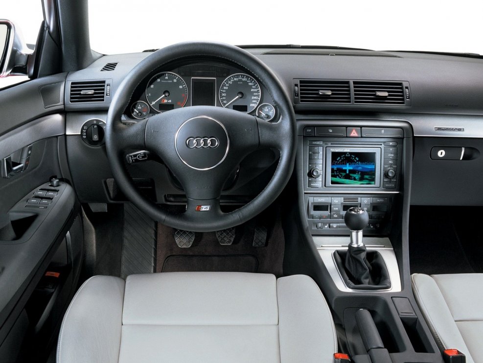 Audi a4 b6 2002 салон