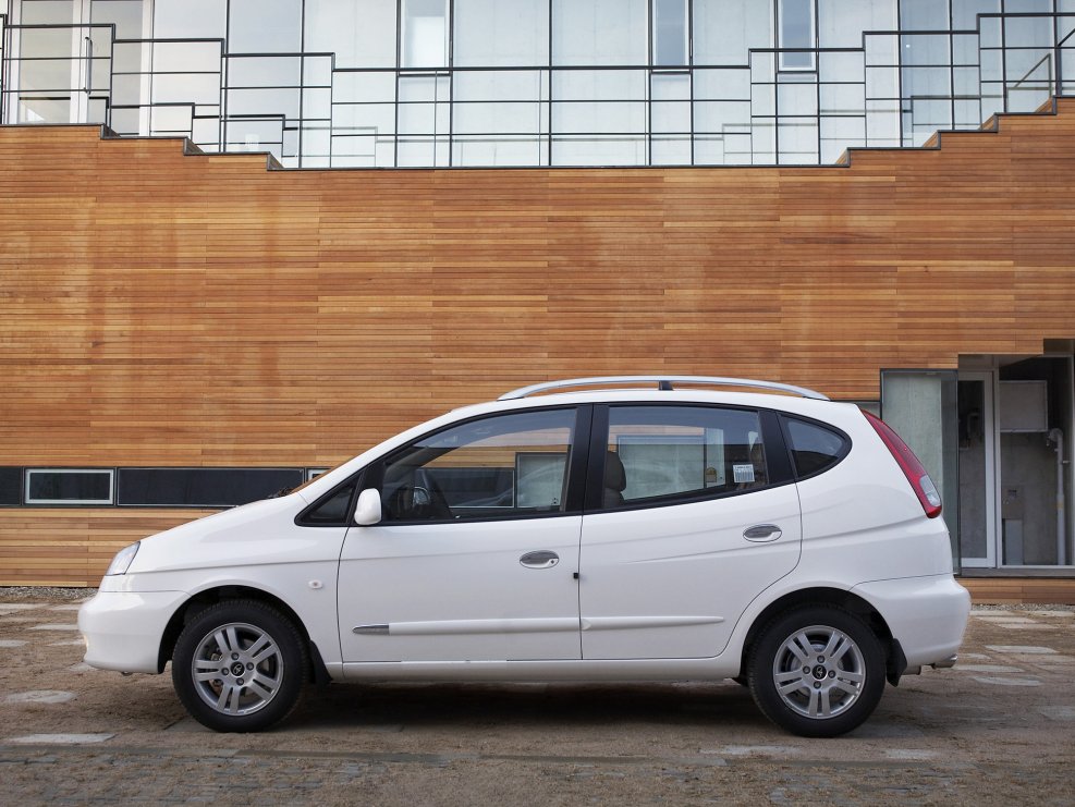 Daewoo Minivan