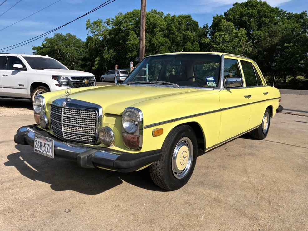 Mercedes Benz 300d 1975