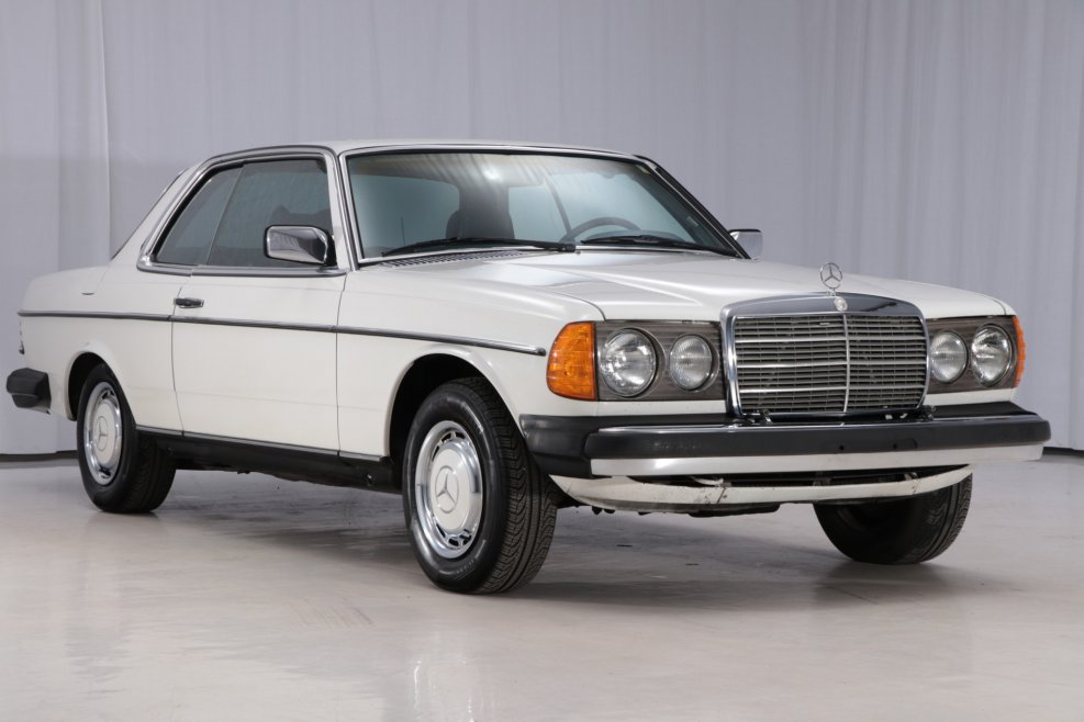 Мерседес е 300 1979