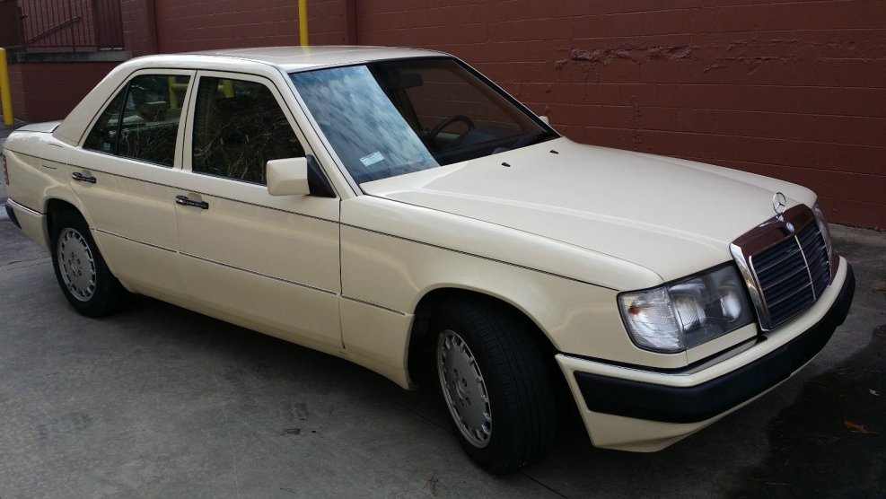 Мерседес 124 300д