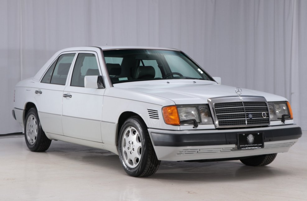 Мерседес Бенц 300 1991