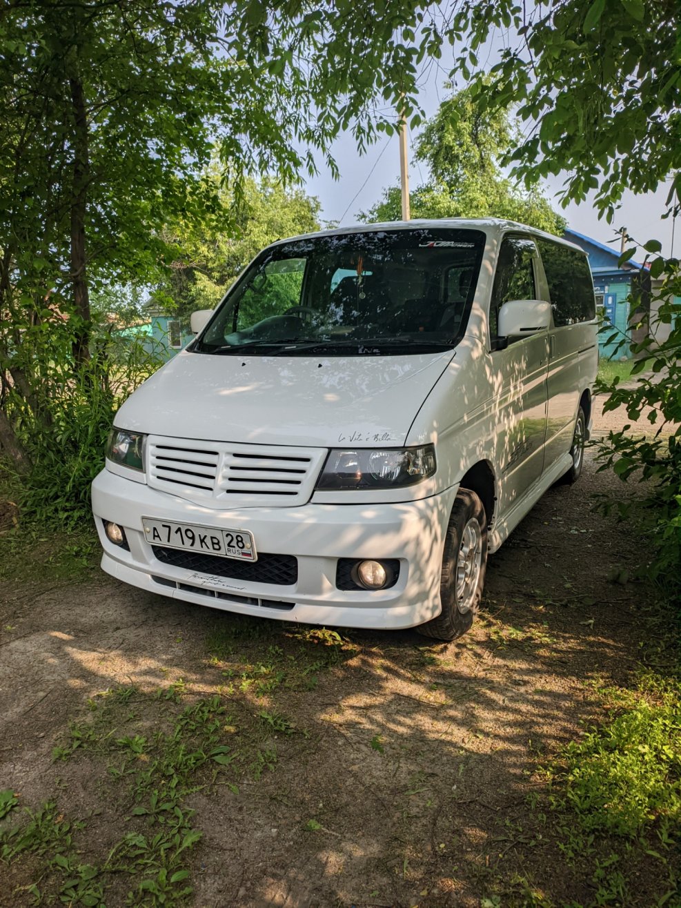 Mazda Bongo Friendee салон палатка