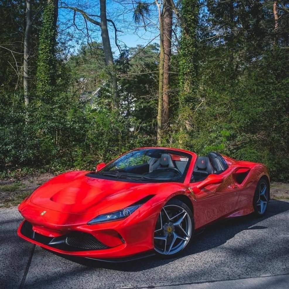 Феррари f8 Spider