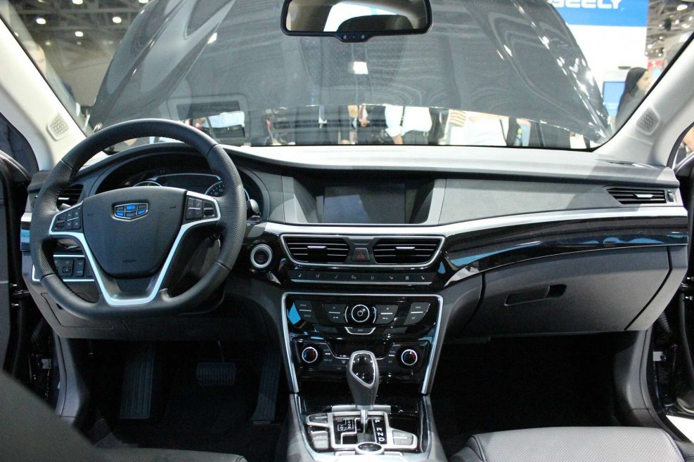 Geely gc9 2015