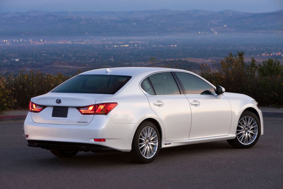 Lexus gs450h 2015