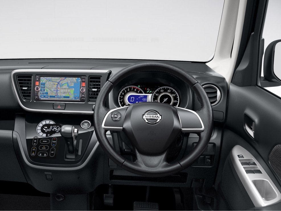 Nissan DAYZ Roox