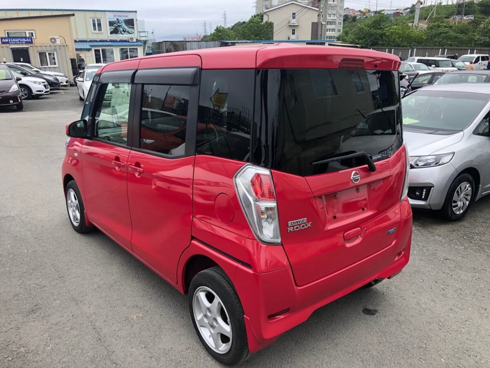 Nissan Roox 2009