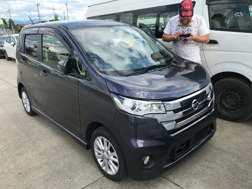 Nissan Roox 2017