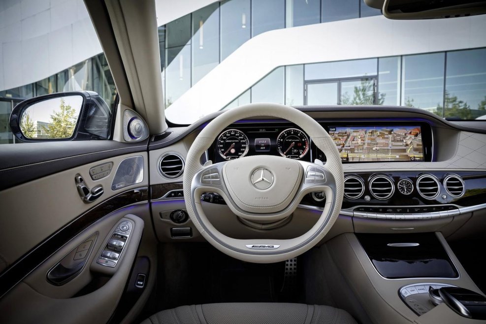 Mercedes Benz s class w222 65 AMG
