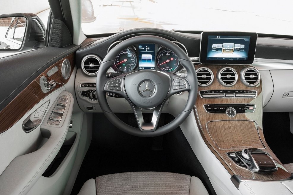 Мерседес Бенц w205 салон