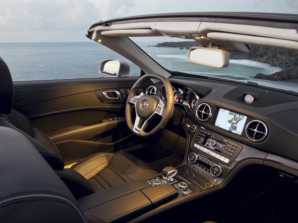 Мерседес SL 63 AMG салон