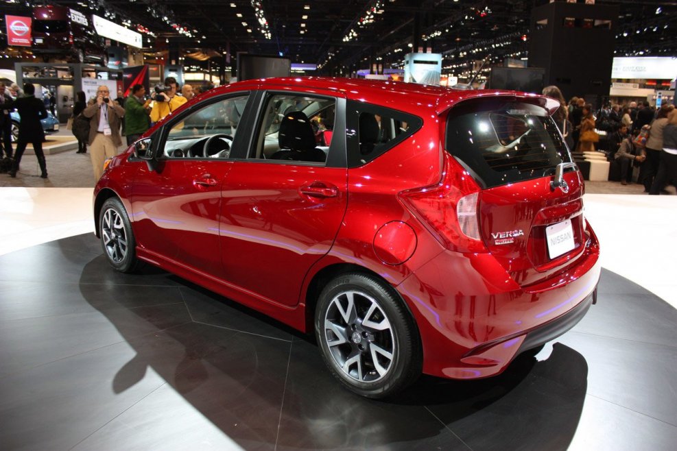 Nissan Note салон