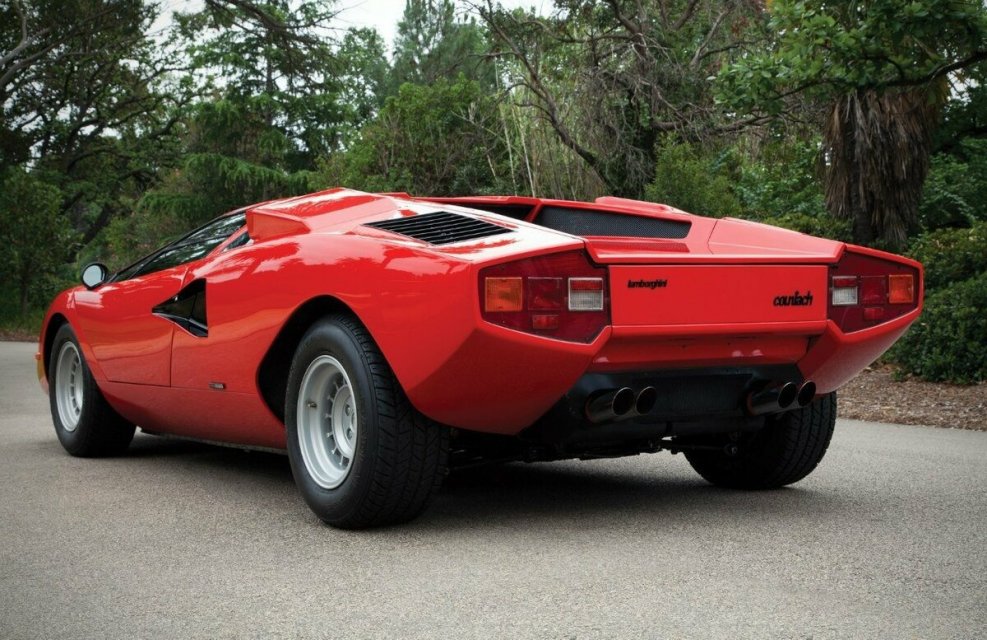 Ламборджини Countach