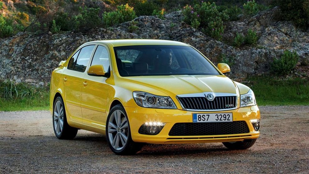 Skoda Octavia a5 RS зеленая