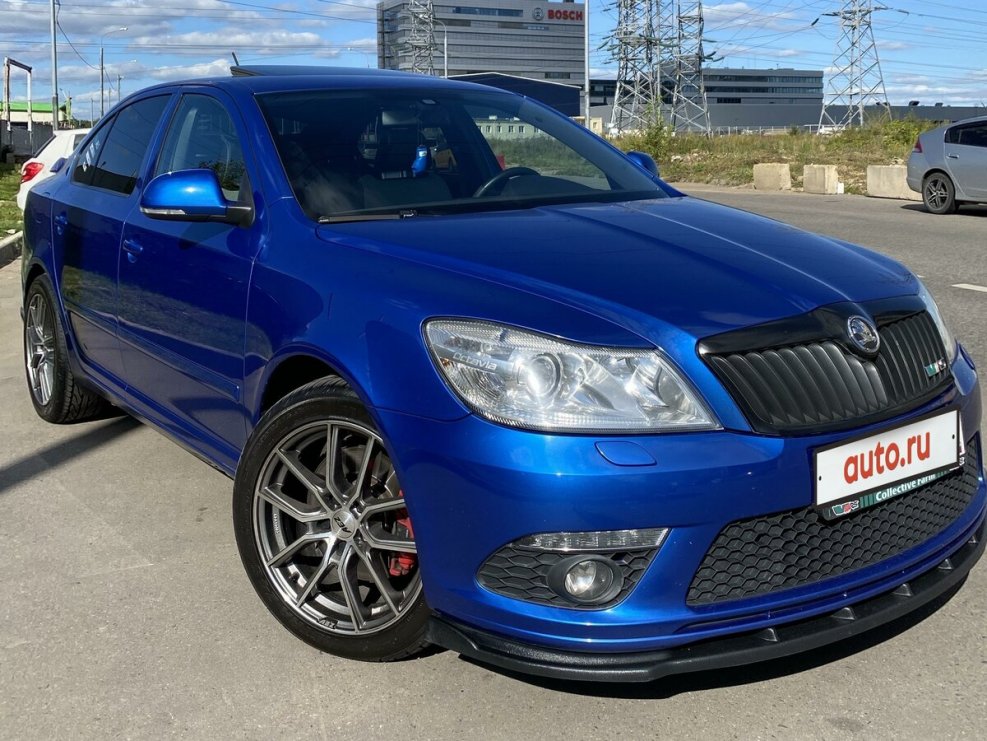 Skoda Octavia a5 RS черная