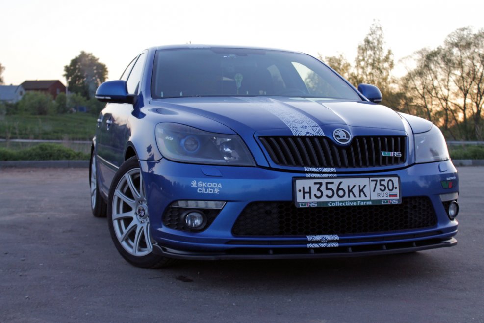 Skoda Octavia a5 RS белая
