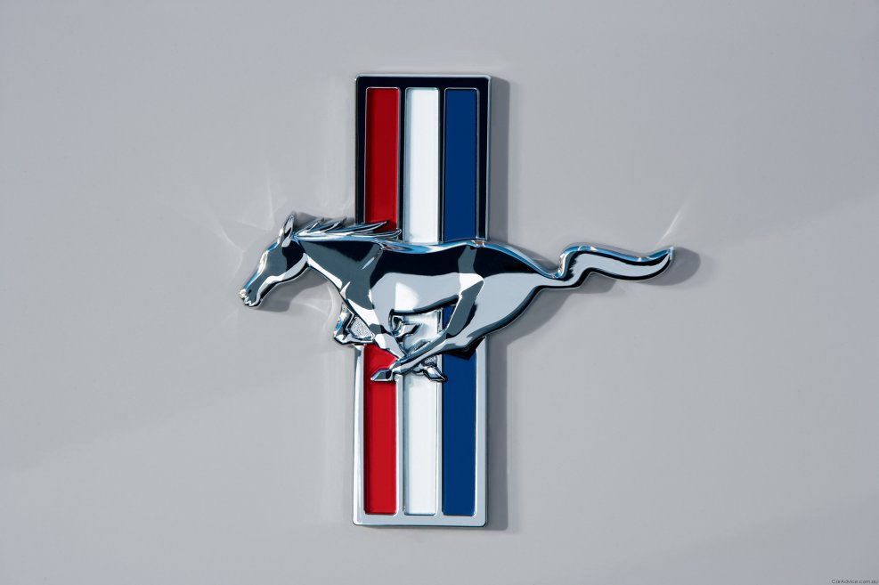 Ford Mustang Emblem