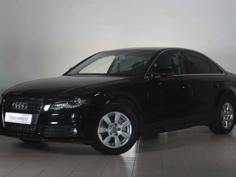 Audi a4 2010 черная