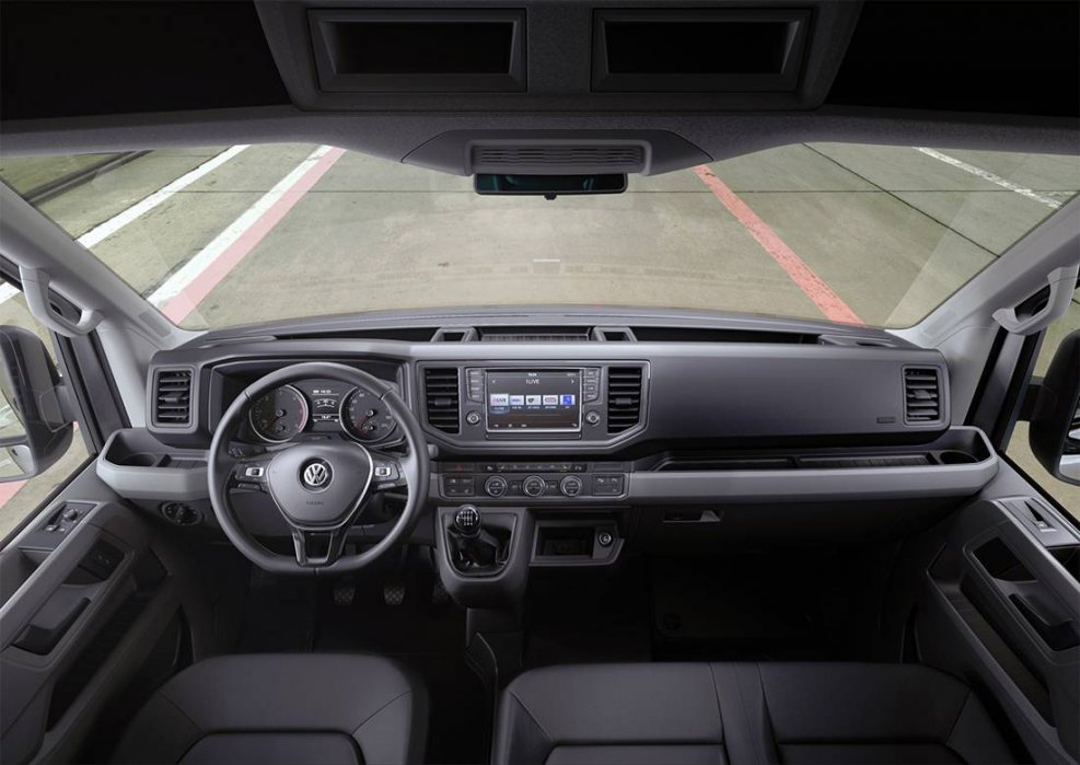 Volkswagen Crafter 2018 салон