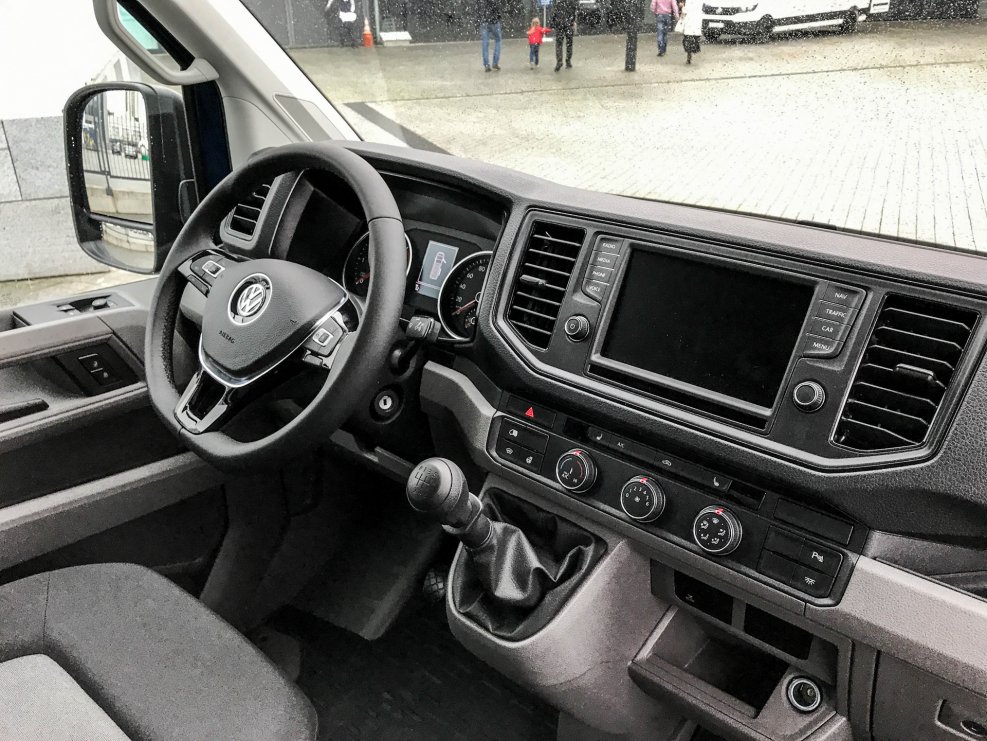 Volkswagen Crafter 2014 салон