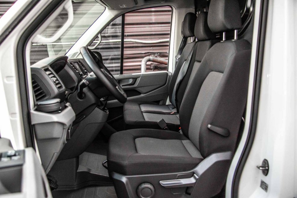 Микроавтобус Volkswagen Crafter салон