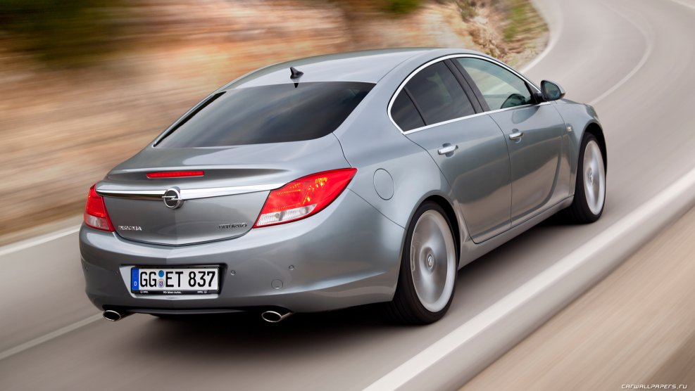 Opel Insignia 1.8 MT 2013