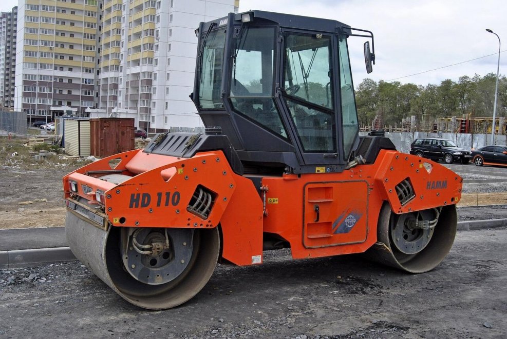 Форма бака Hamm HD 110