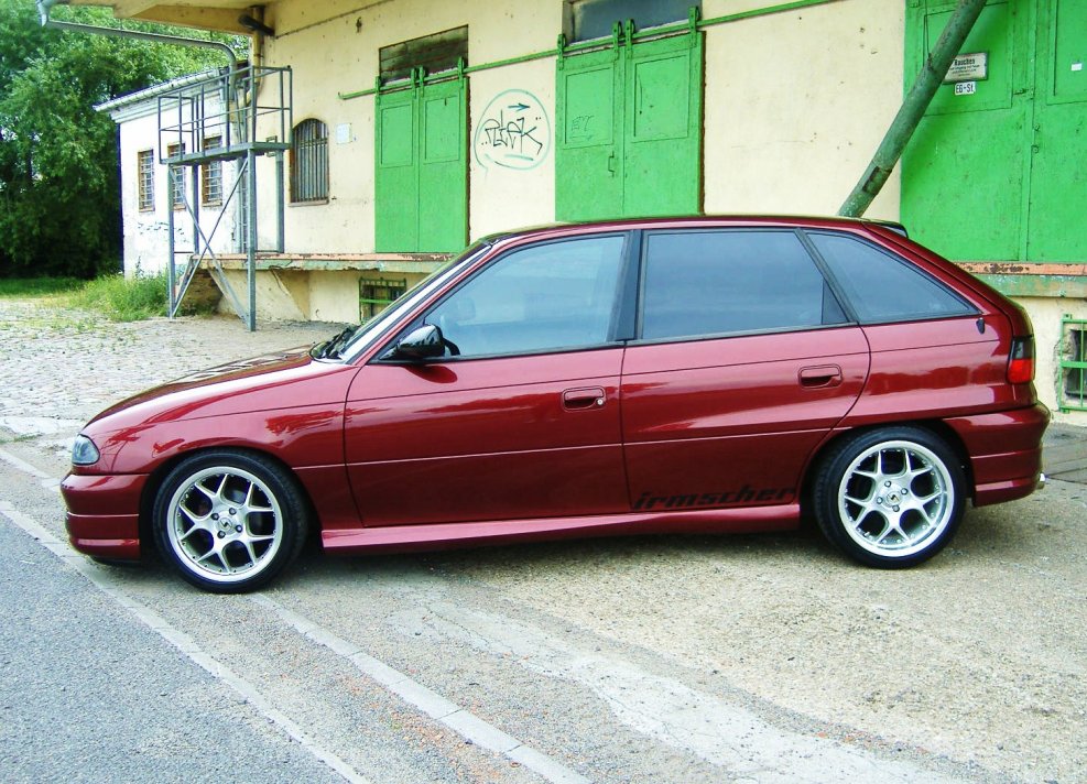 Opel Astra f хэтчбек
