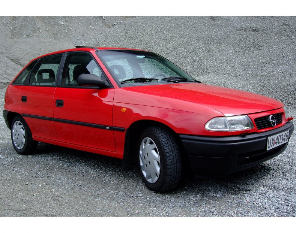 Opel Astra 1995 хэтчбек