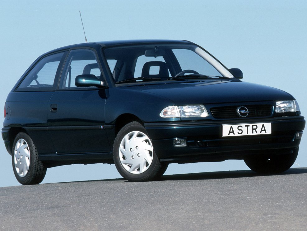 Opel Astra f 1996 хэтчбек