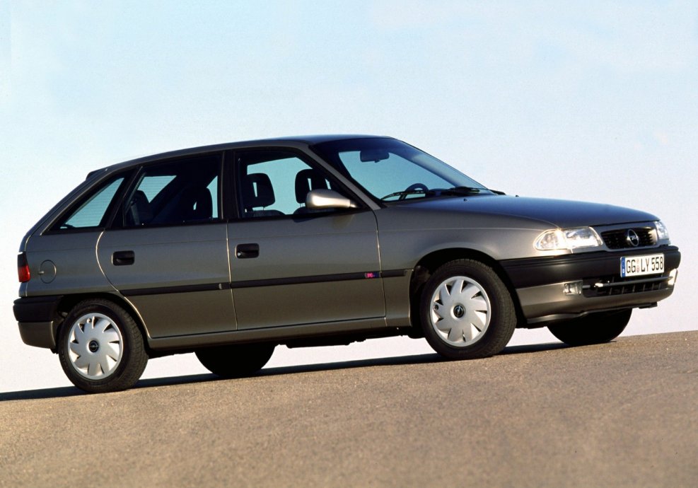 Opel Astra 1992 хэтчбек