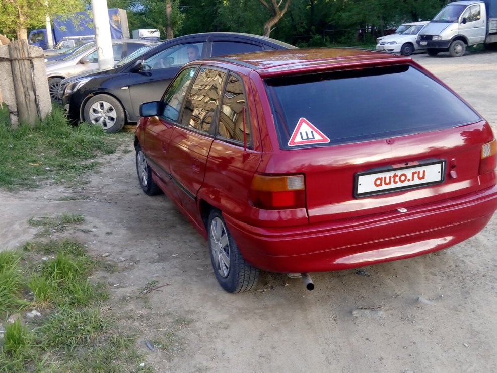 Opel Astra 1992 хэтчбек