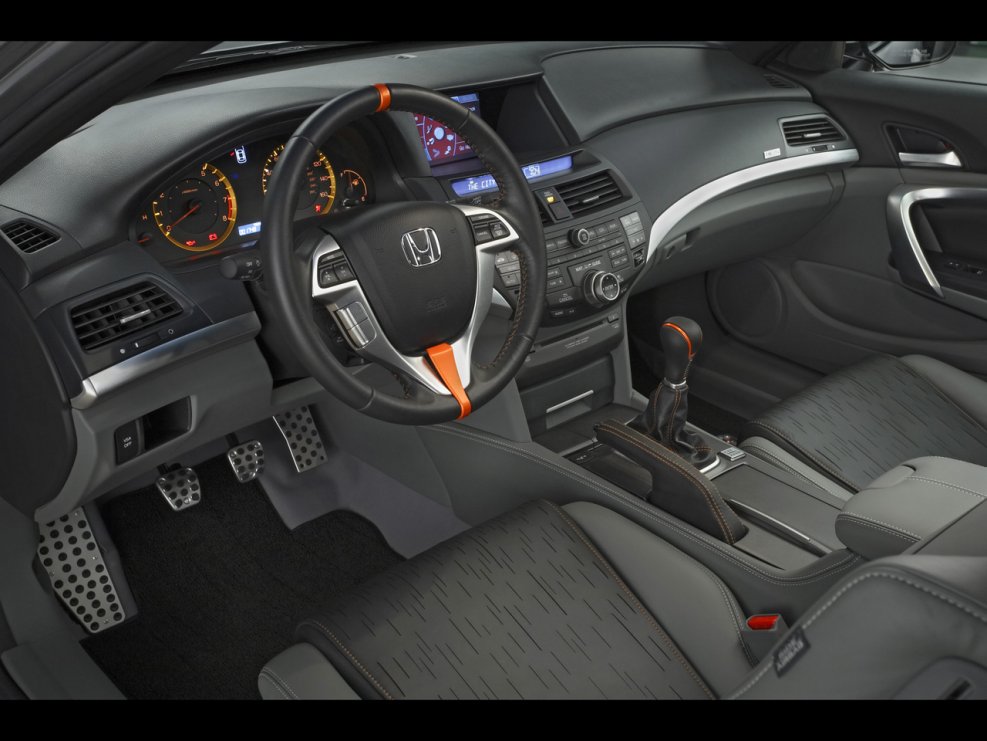 Honda Accord Coupe Salon 2014