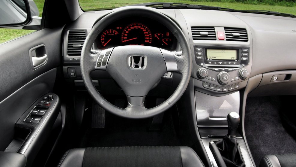 Honda Accord 7 салон