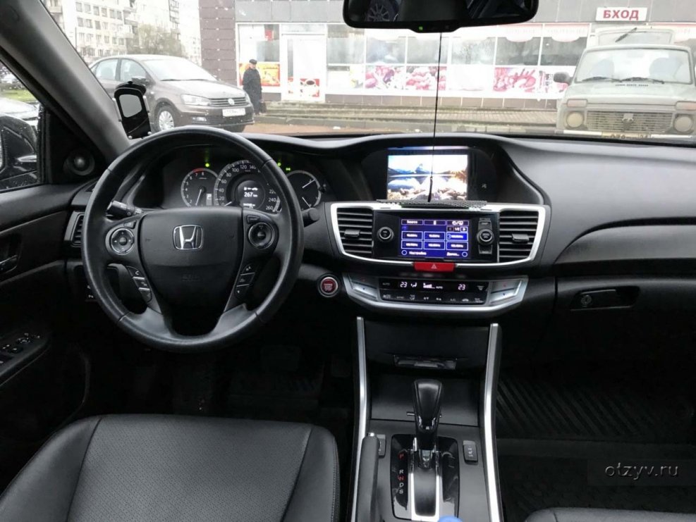 Honda Accord IX 2013 салон