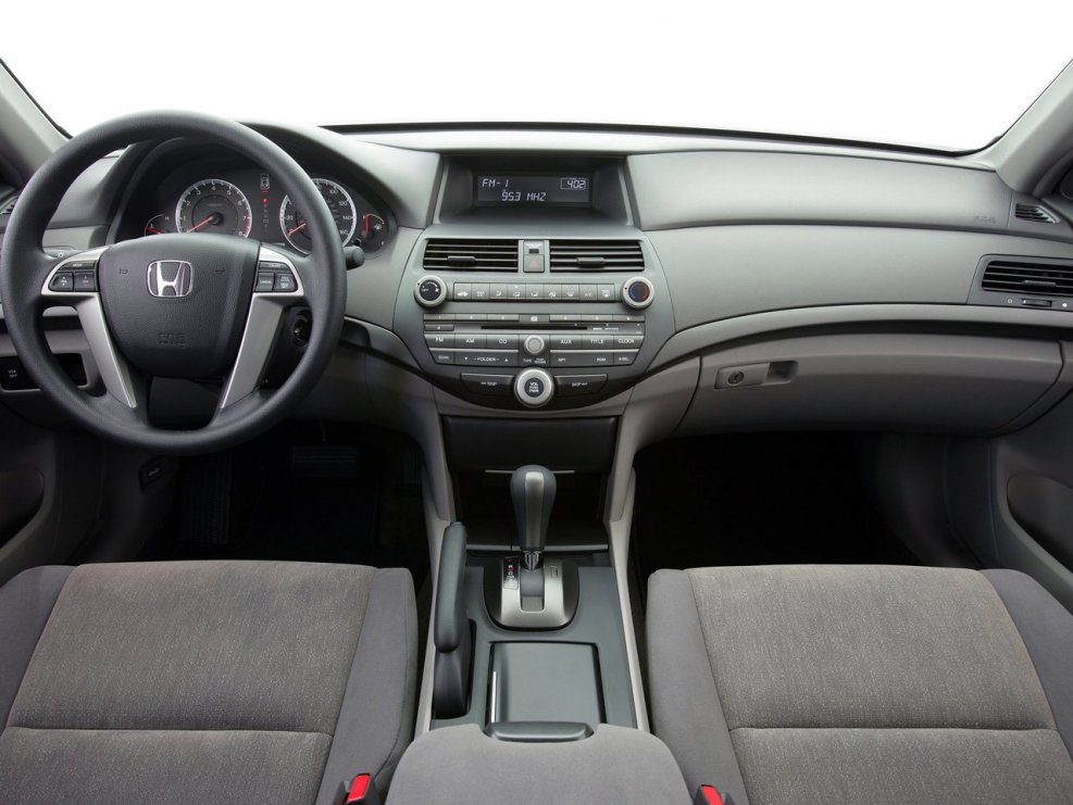 Honda Accord 2009 салон