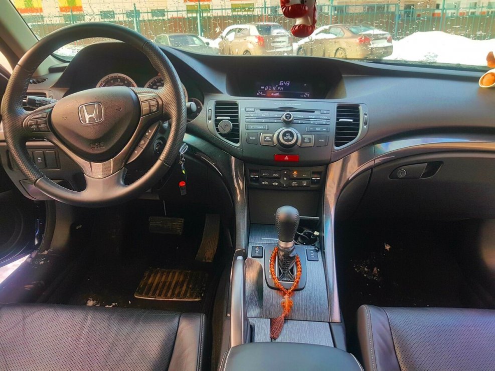 Honda Accord 8 салон