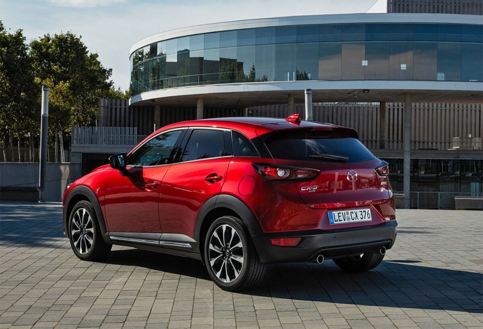 Кроссовер Mazda CX-3 2020