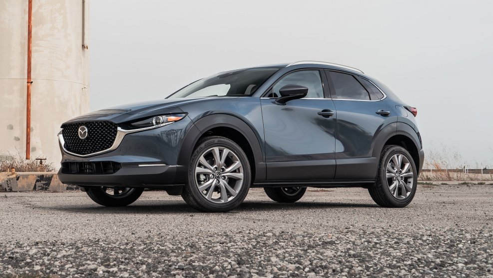 Мазда cx30 2020