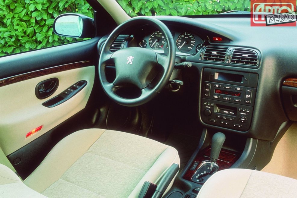 Peugeot 406 Interior