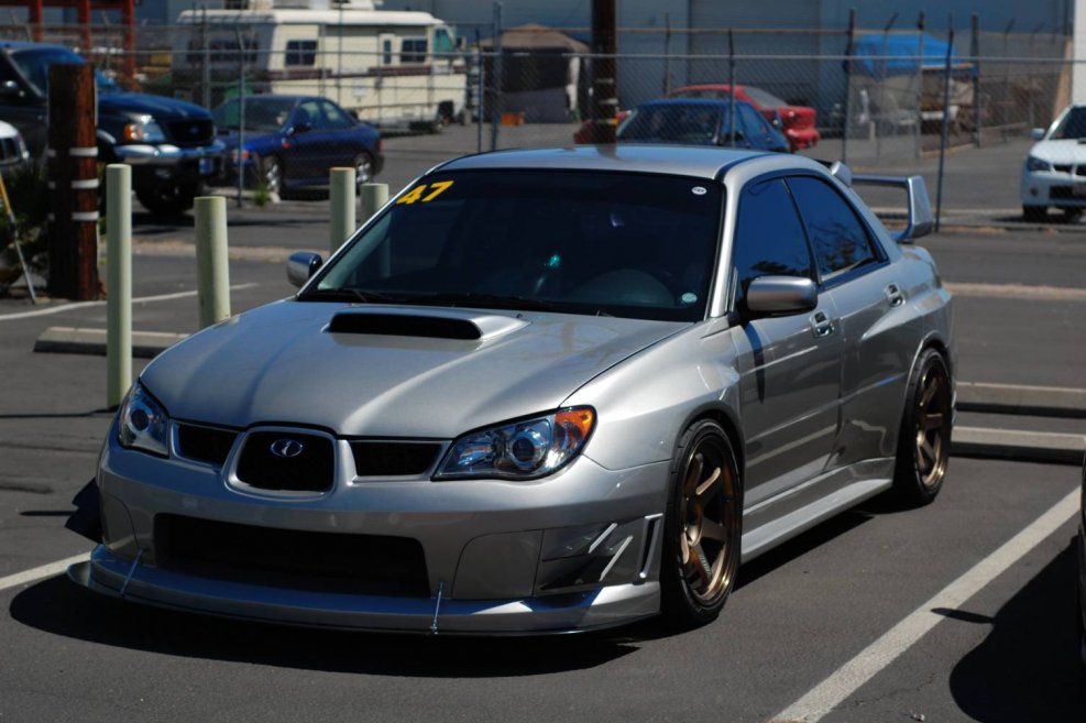 Субару Импреза WRX STI лиса