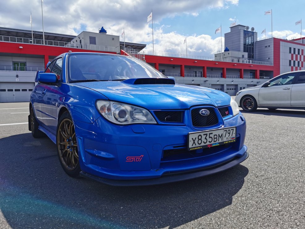 Subaru Impreza лиса белая