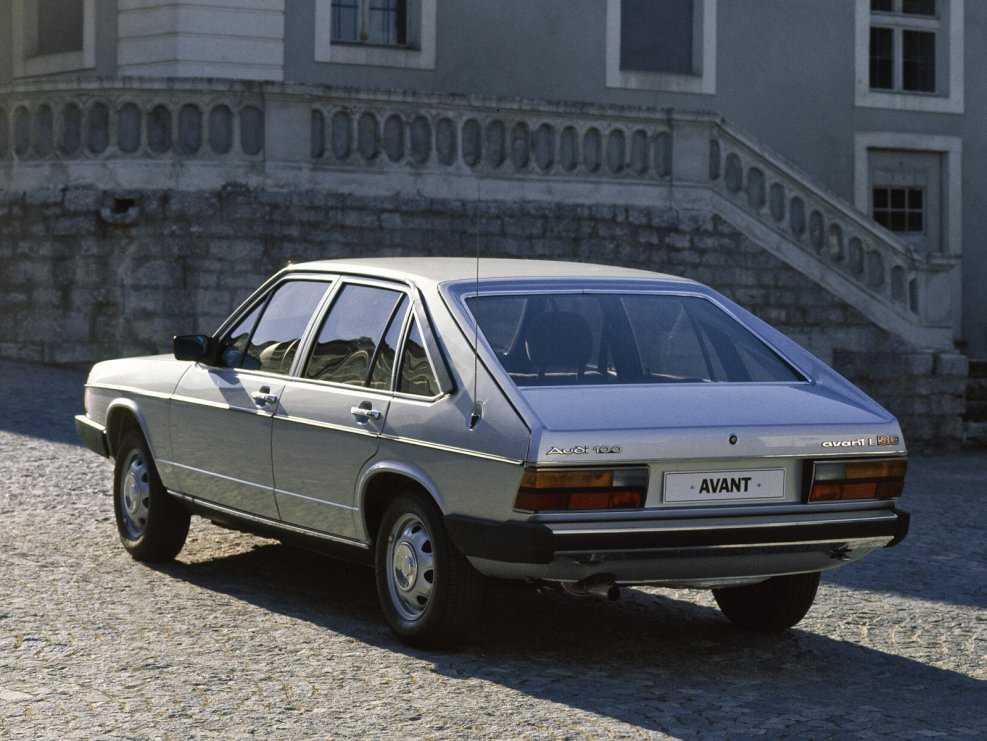 Audi 100 c2