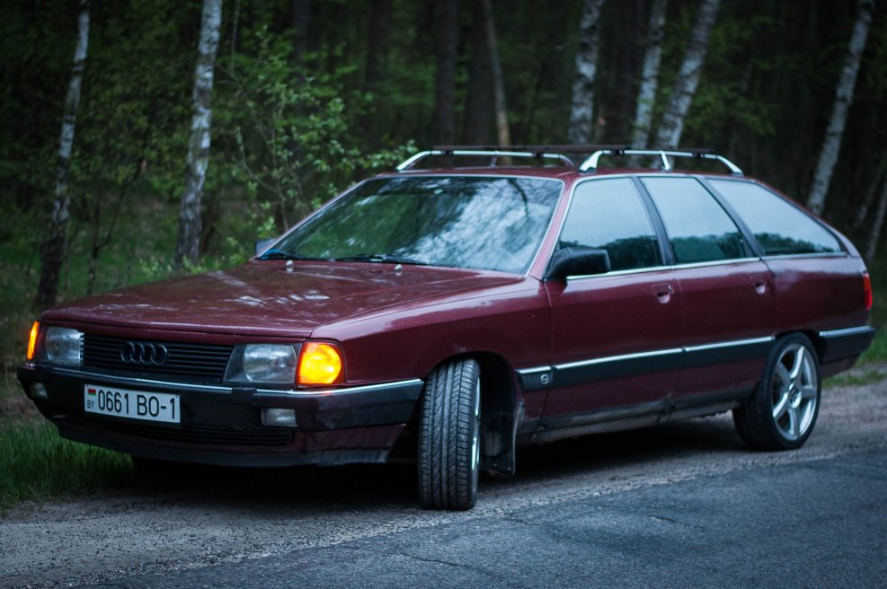 Audi 100 avant III