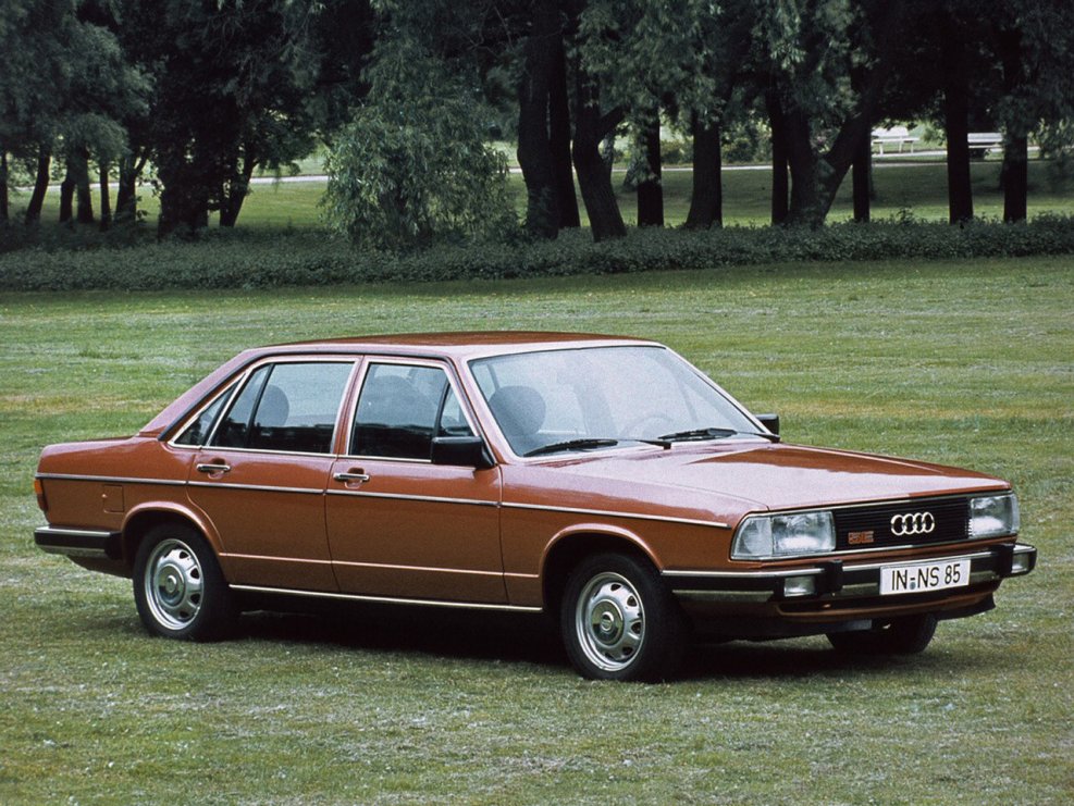 Audi 100 II (c2)