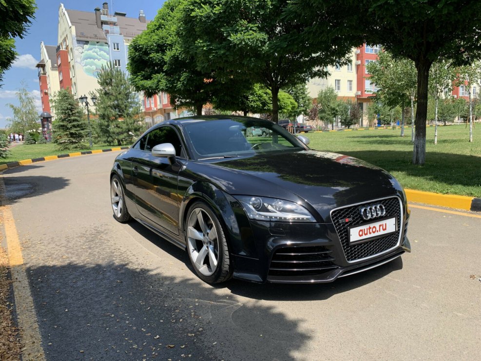 Audi TT RS чёрная