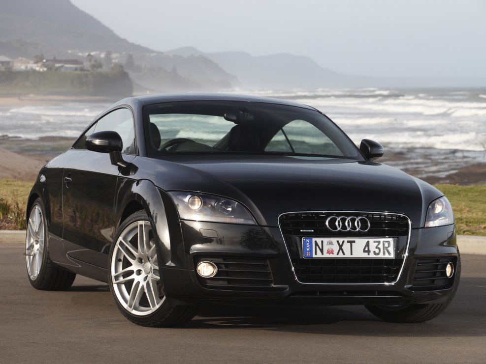 Audi TT 8j черная